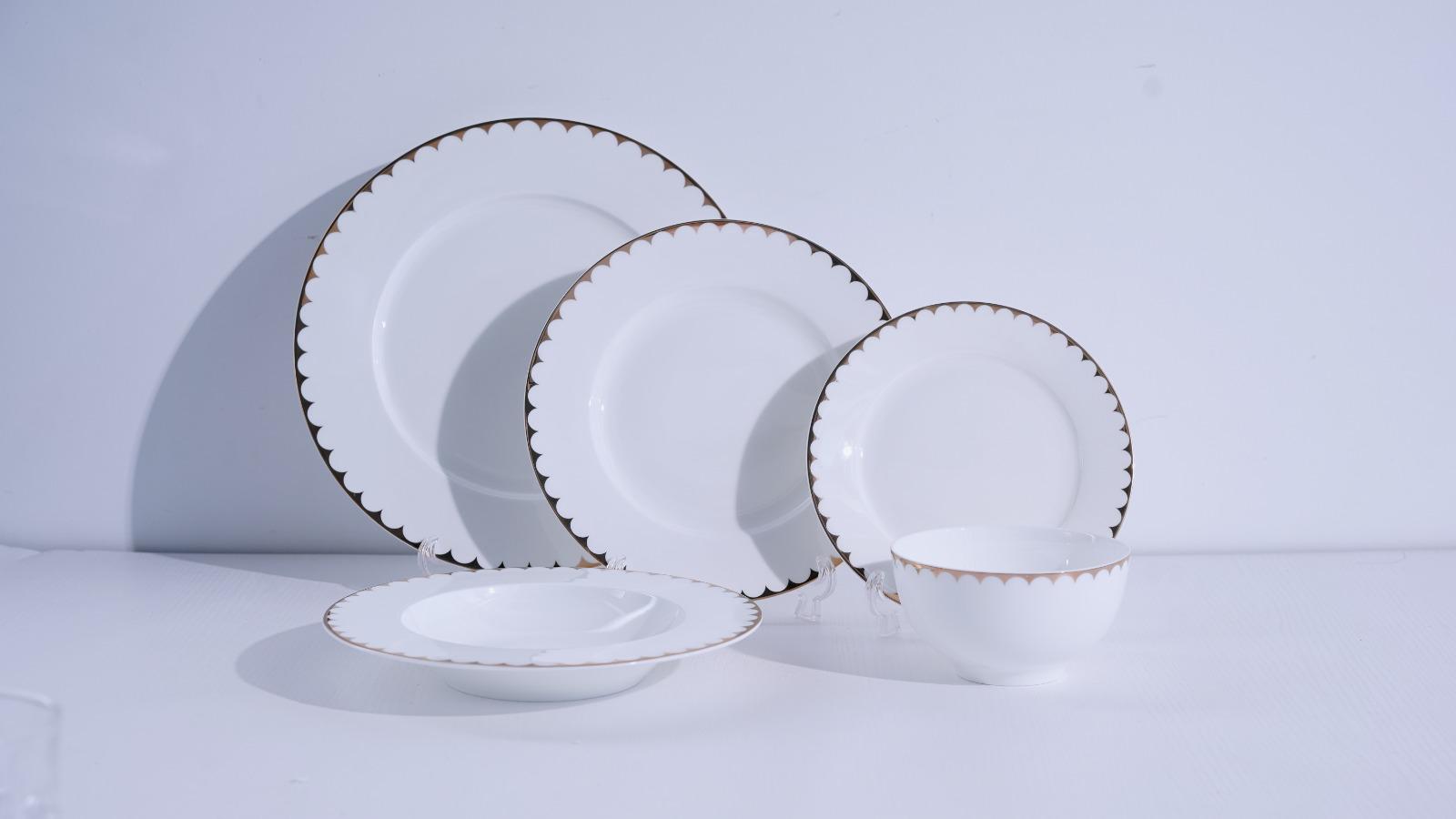 Scallop Dinnerware