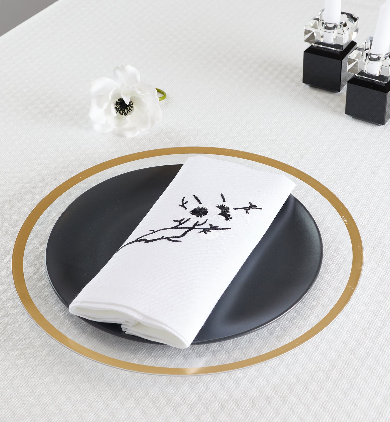 Black & White Floral Branch Napkins (set of 12)