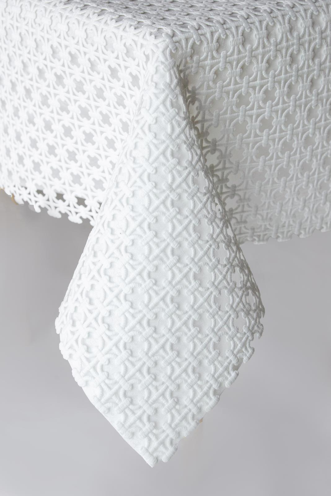 Chain Lace