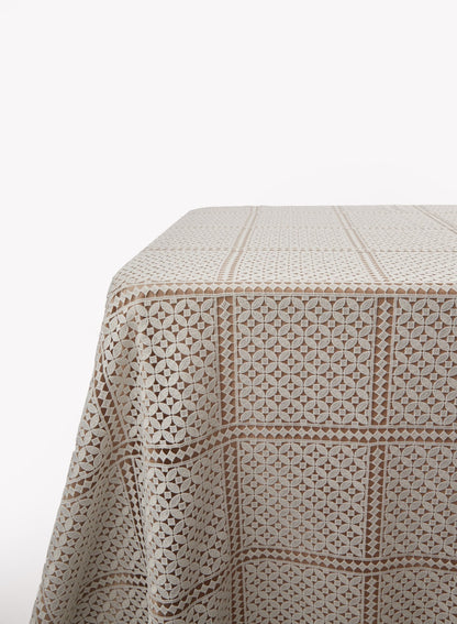 Doria Eyelet