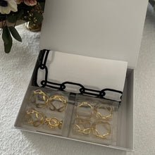  Chain napkin and ring set