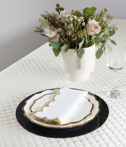 Scalloped-Edge Napkins (set of 12)